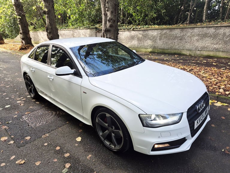 Audi a4 2.0tdi black edition sline