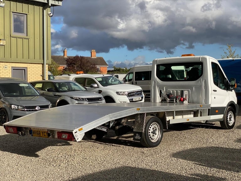 2018 Ford Transit RECOVERY TRUCK L4 2.0 350 EcoBlue Euro 6 VEHICLE TRANSPORTER Diesel Manual