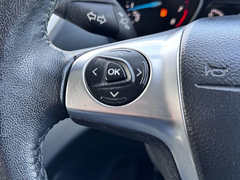 2013 Ford C-Max 1.0T EcoBoost Zetec Euro 5 (s/s) 5dr MPV Petrol Manual