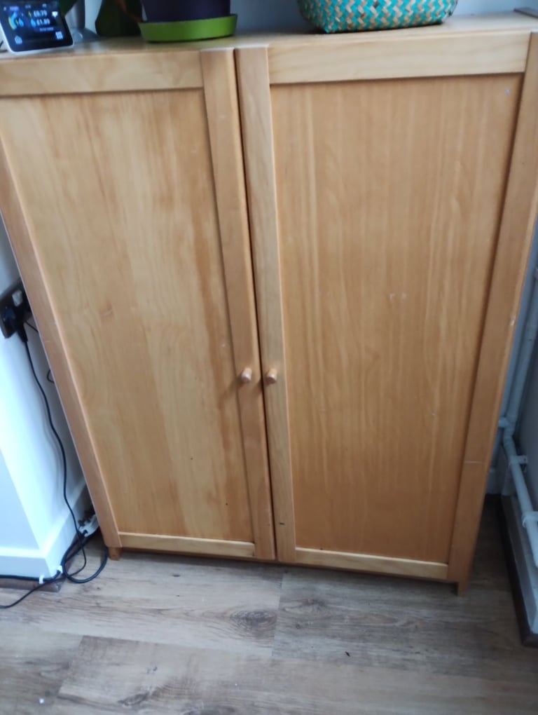 Storage cupboard 