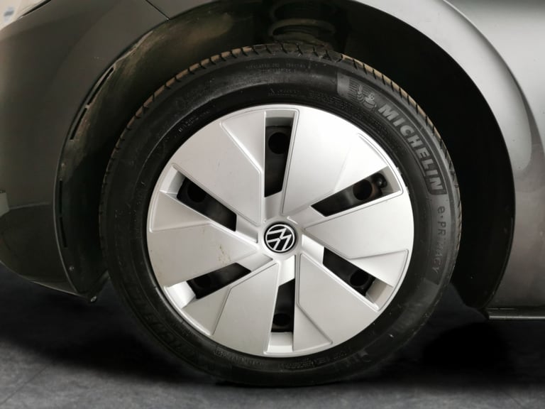 2021 Volkswagen ID.3 Pro 58kWh Life Hatchback 5dr Electric Auto (145 ps) - NAV - COMFORT PACK -  ...