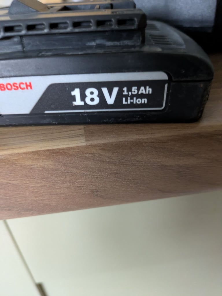 Bosch charger plus batterys
