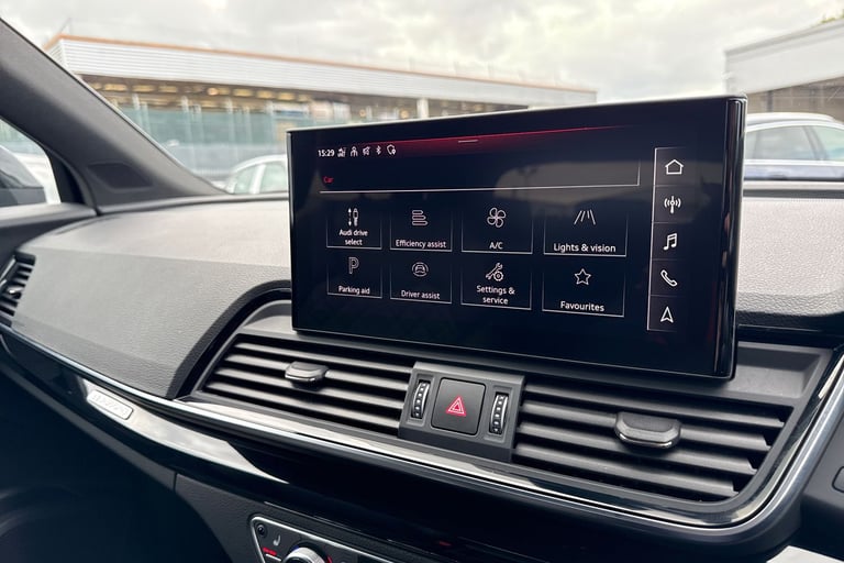 2022 Audi Q5 Edition 1 40 TDI quattro 204 PS S tronic SUV DIESEL Automatic