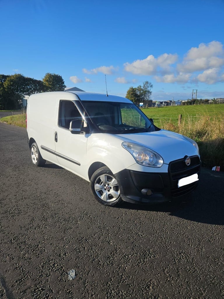 image for 2013/ fiat doblo 1.3 Multijet 16v Diesel sim berlingo connect partner caddy kangoo combo
