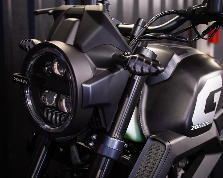2025 Zontes ZT125-GK BRAND NEW 125cc SPORTS CAFE COMMUTER FROM ROAD AND TRIALS
