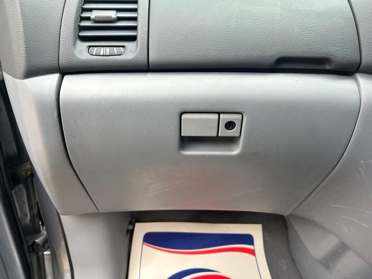 2001 Toyota Previa 2.4 CDX 5dr (7 Seats) MPV Petrol Automatic