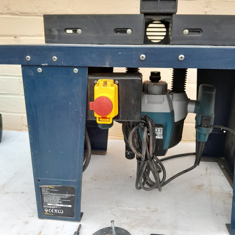 Erbauer 2100W Router & Table