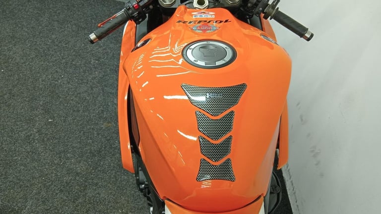 HONDA CBR1000RR REPOSOL ** FANTASTIC CONDITION - VERY LOW MILEAGE **