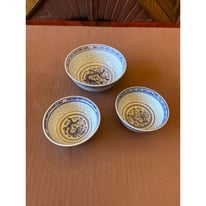 image for CLEARANCE MIXED SIZE CHINA BOWLS ORIENTAL DURABLE TIMELESS