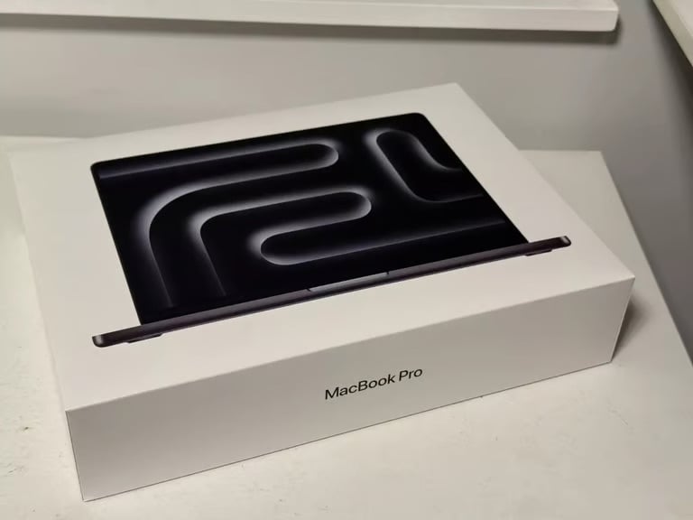 Apple MacBook Pro 14inch (1TB SSD, Apple M4 Pro, 24GB RAM) - Space Black - UK Spec - New