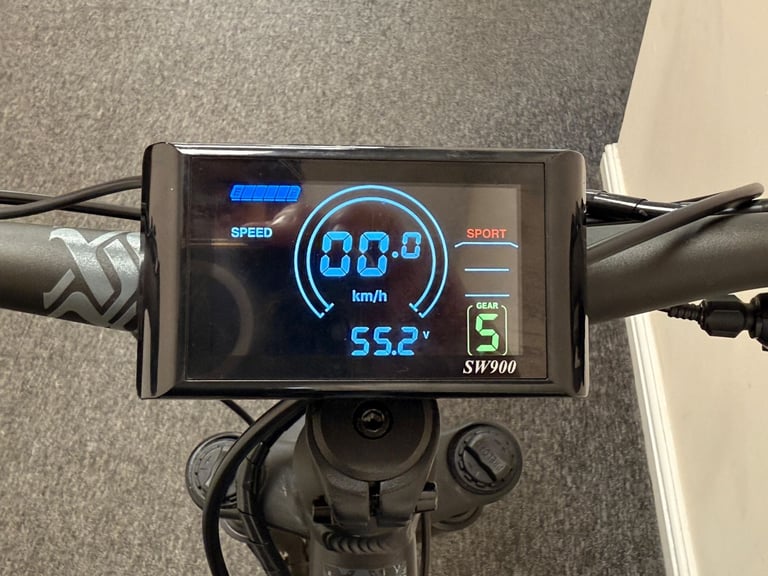 Carrera vengeance 2000W 52V 45+MPH 