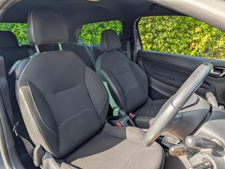 2016 DS Automobiles DS 3 1.2 PureTech 110 DStyle 3dr HATCHBACK PETROL Manual