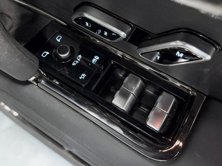 2022 Land Rover Range Rover Sport 3.0 P510e 38.2kWh Autobiography SUV 5dr Petrol Plug-in Hybrid A...