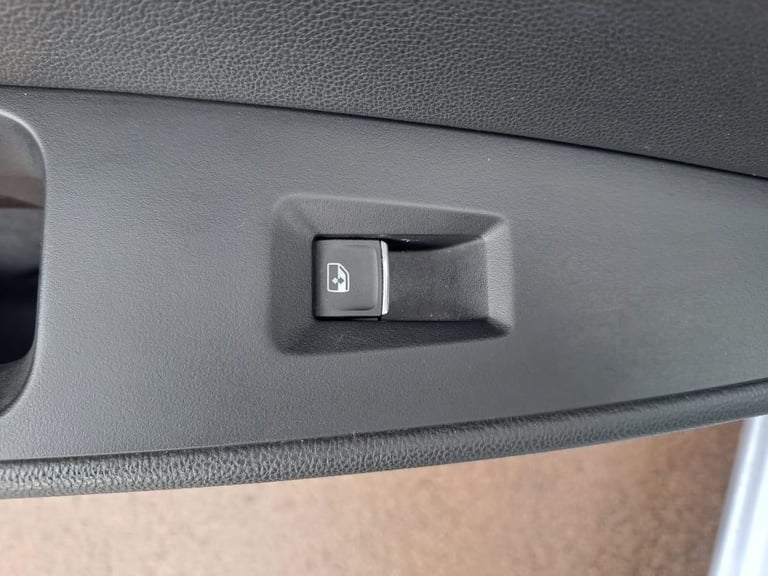 2016 SEAT Leon 2.0 TDI FR Sport Tourer Euro 6 (s/s) 5dr ESTATE Diesel Manual