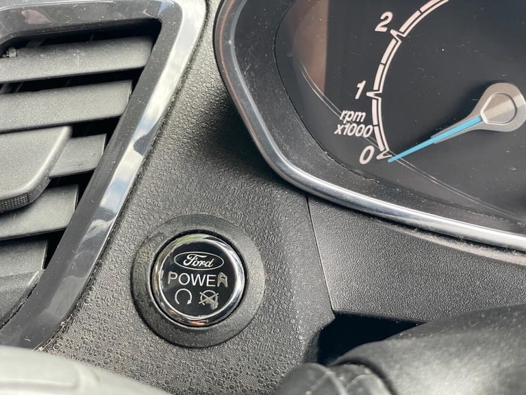 2013 Ford Fiesta 1.0 EcoBoost 125 Titanium X 5dr HATCHBACK PETROL Manual