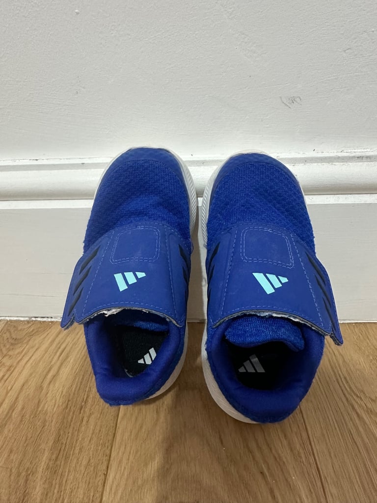 Blue Adidas Baby boys shoes in very good condition