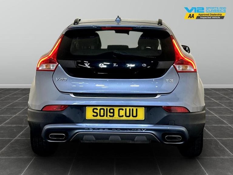 2019 Volvo V40 Cross Country 1.5 T3 GPF Pro Auto Euro 6 (s/s) 5dr Automatic Hatchback Petrol Auto...