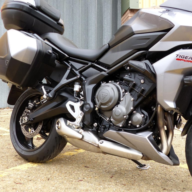 2023 TRIUMPH TIGER 660 SPORT: IMMACULATE LOW MILEAGE MACHINE LOADED WITH EXTRAS.