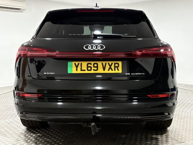  Audi e-tron 55 Launch Edition Auto quattro 5dr 95kWh Electric Automatic