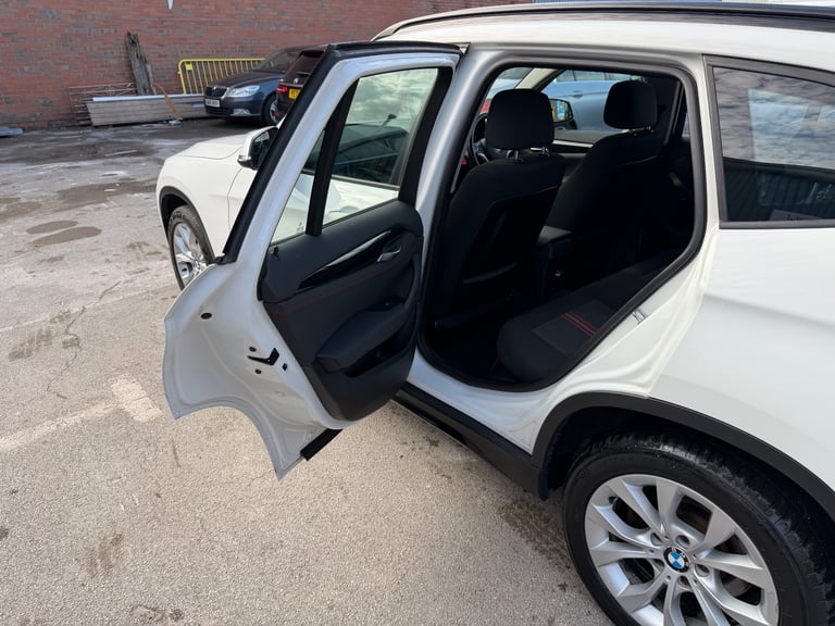 BMW, X1, Estate, 2013, Manual, 1995 (cc), 5 doors