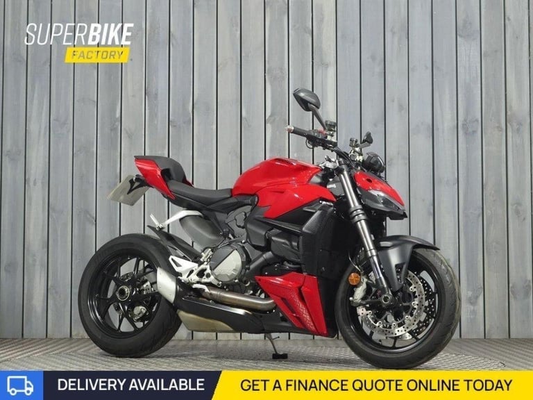 2022 22 DUCATI STREETFIGHTER V2