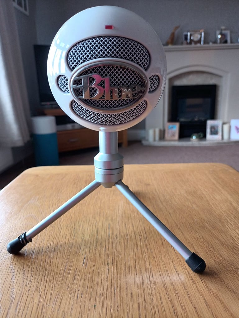 image for Snowball Blue microphone