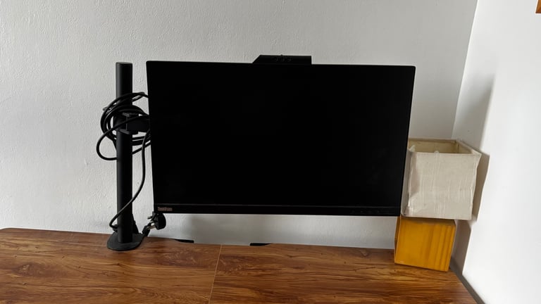 Lenovo Thinkvision 24” monitor