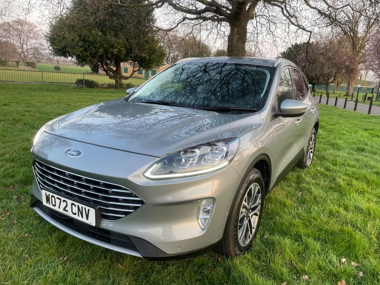 FORD KUGA 1.5 Kuga Titanium Edition 5 door 1.5L EcoBoost 150PS FWD 6 Speed