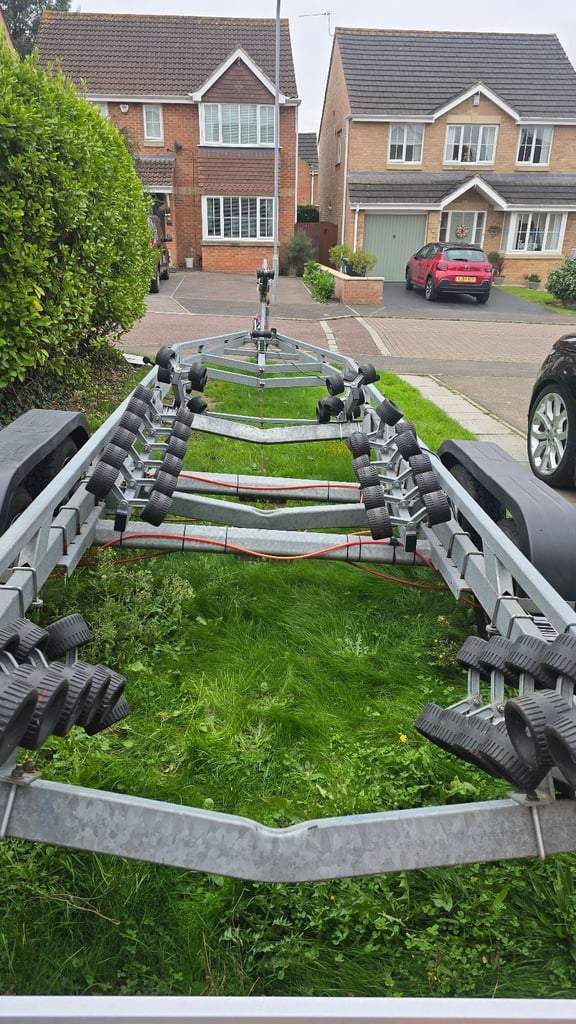 SBS R4 3500kg Roller Coaster extend boat trailer 2023