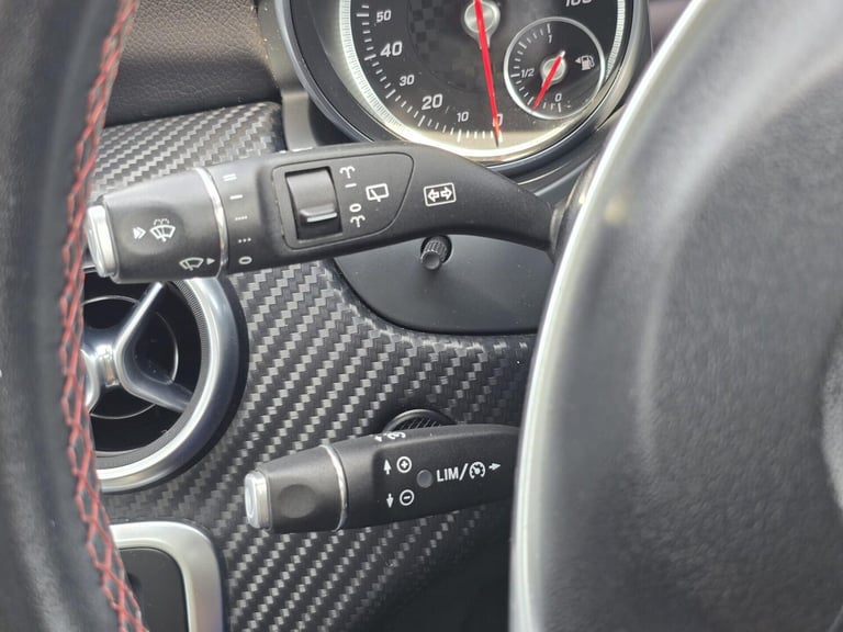 2017 Mercedes-Benz A-Class 2.1 A200d AMG Line (Premium Plus) 7G-DCT Euro 6 (s/s) 5dr Hatchback Di...