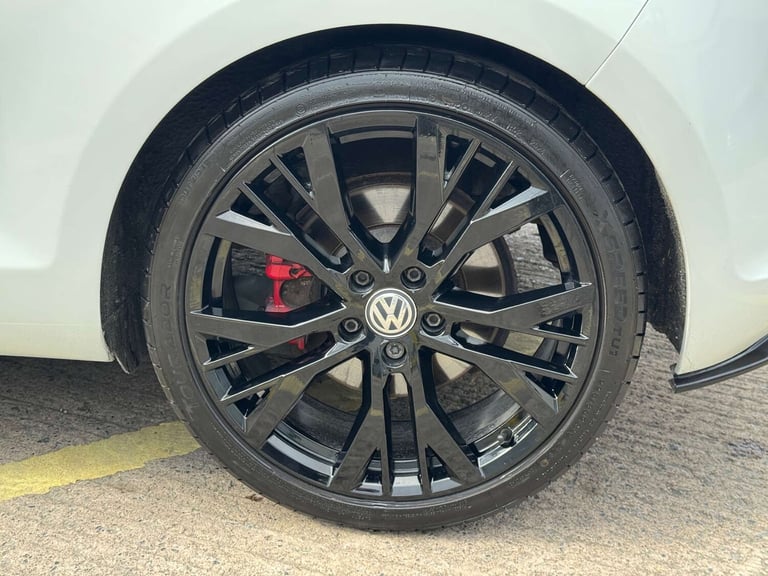 2015 Volkswagen Golf 2.0 Golf GTi Launch 3dr - NATIONAL DELIVERY* Hatchback Petrol Manual