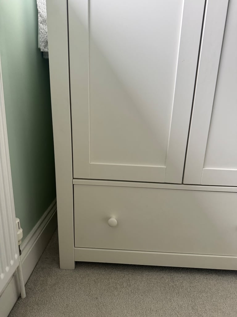 Mamas & Papas Mia Wardrobe & Chest of Drawers