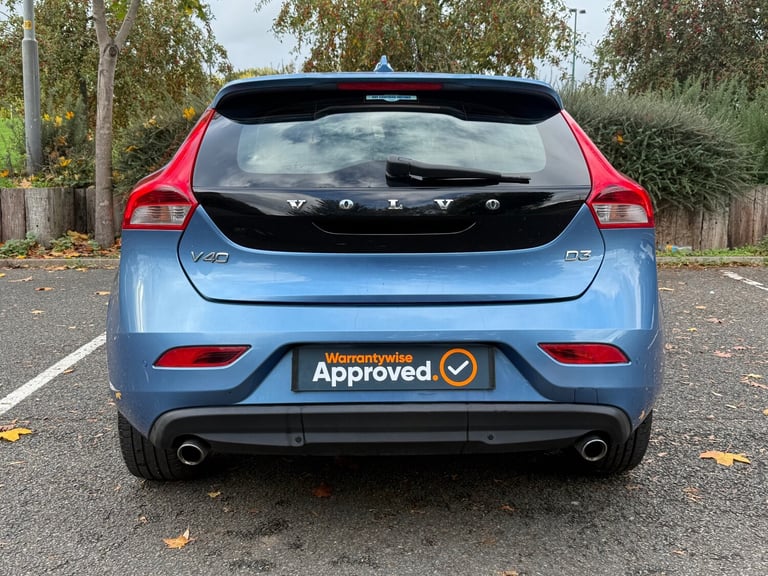 2014 Volvo V40 D3 SE Lux Nav 5dr HATCHBACK Diesel Manual