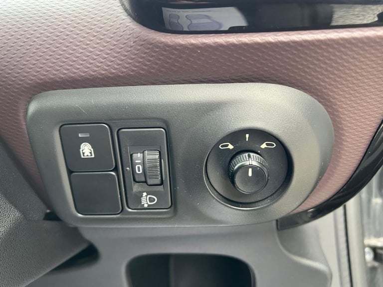 2018 Citroen C4 Cactus 1.2 PureTech [82] Feel Edition 5dr HATCHBACK PETROL Manual