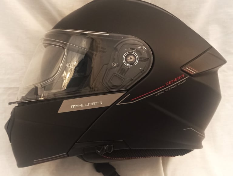 MT Genesis Modular Motorcycle Helmet - Mint condition - Size Medium