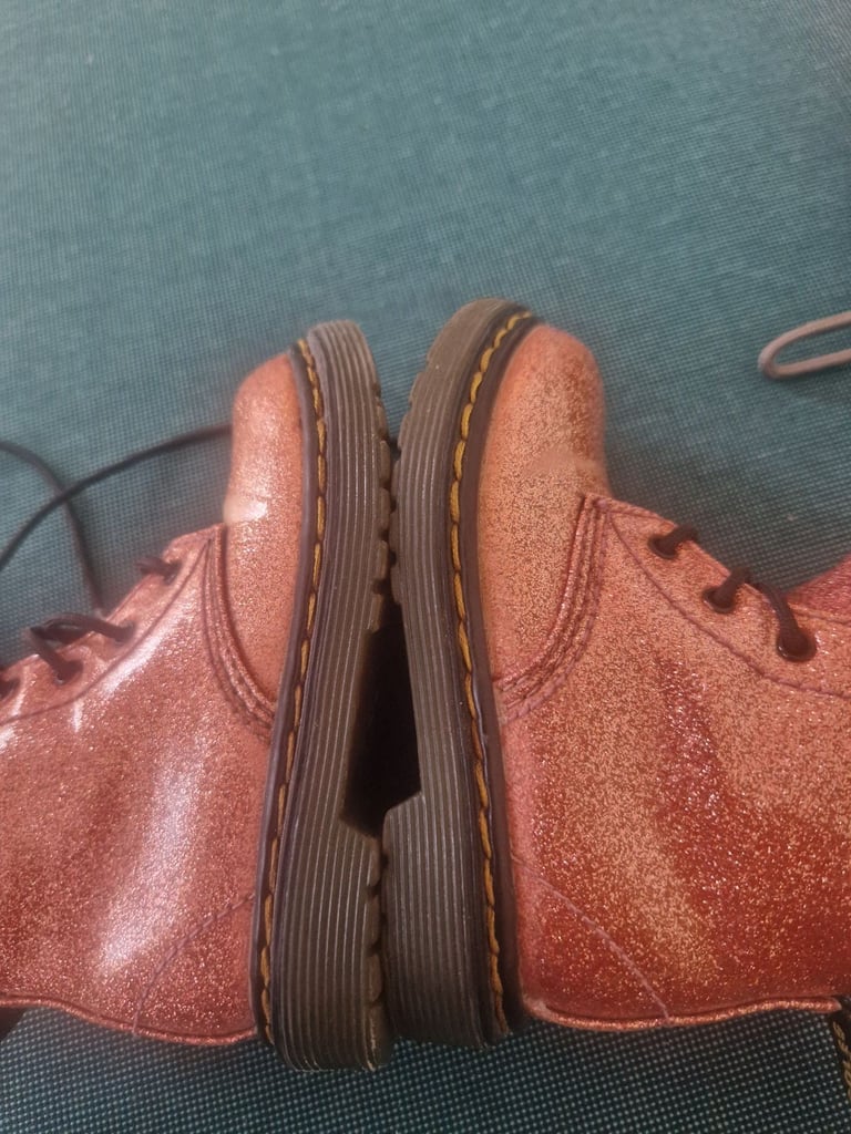 Infants size 5 Dr Martens 