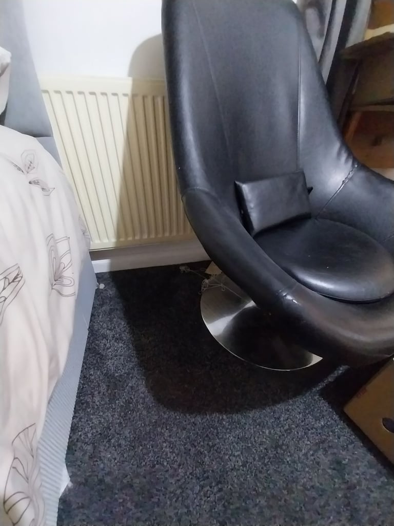 Gaming chair