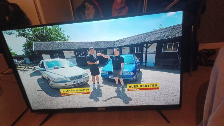 FREE DELIVERY excellent 43 TCL ULTRA 4K UHD LED ANDROID SMART TV freeveiw channels inbuilt 