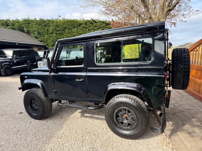 2011 Land Rover Defender XS Station Wagon TDCi WINDOW VAN Diesel Manual