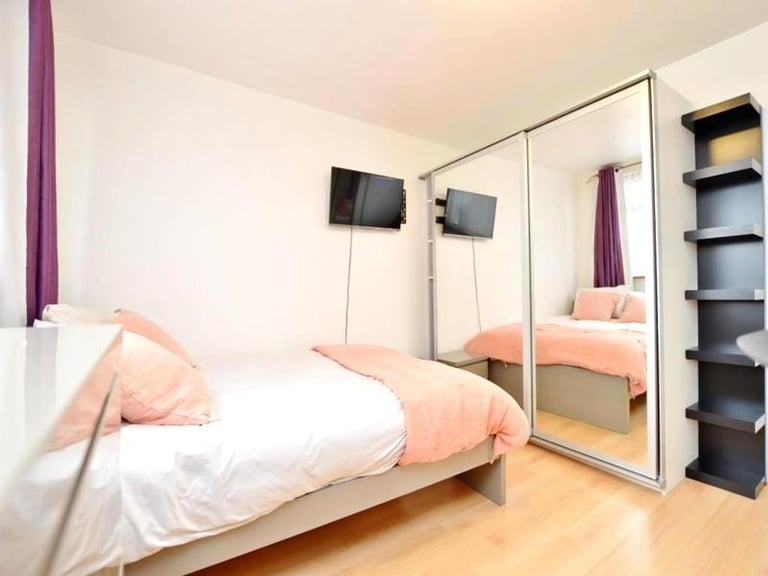 image for 🌟 Cozy room in Southfields 