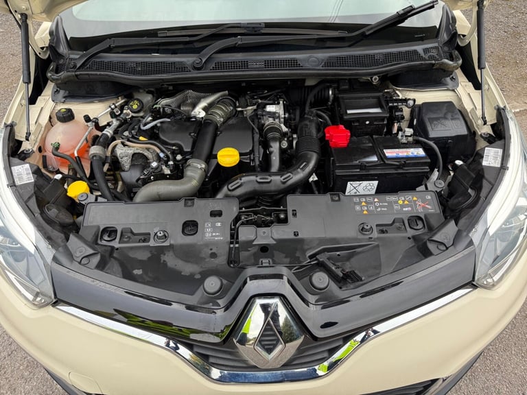 2016 Renault Captur 1.5 dCi ENERGY Dynamique Nav Euro 6 (s/s) 5dr HATCHBACK Diesel Manual
