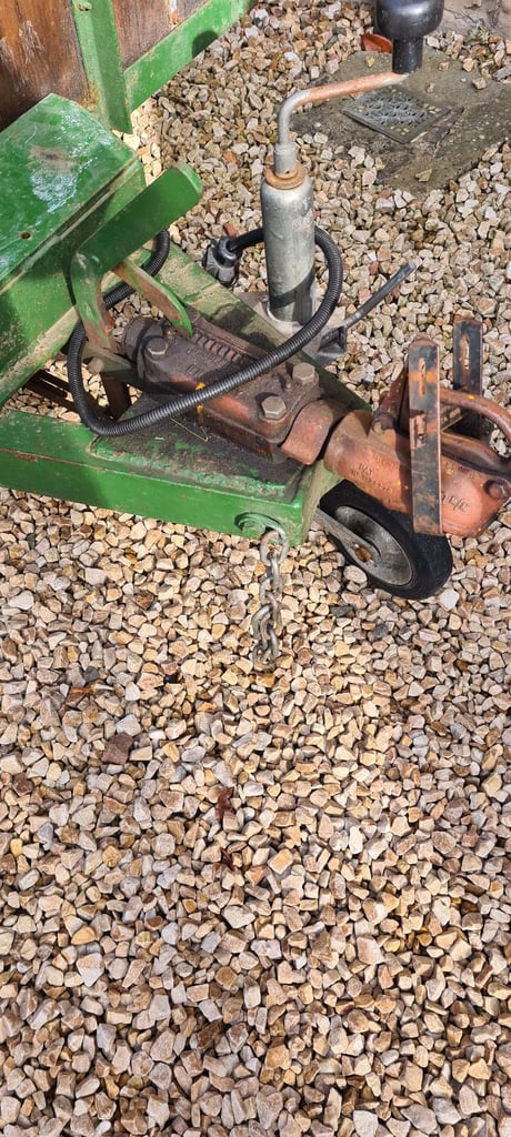 Trailer Heavy Duty with ramps