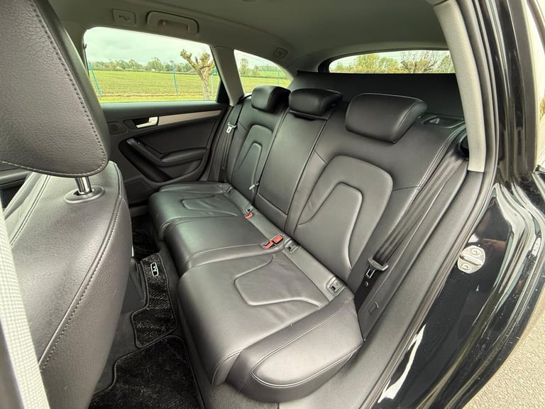 2025 Audi A4 S Line Estate PETROL Manual