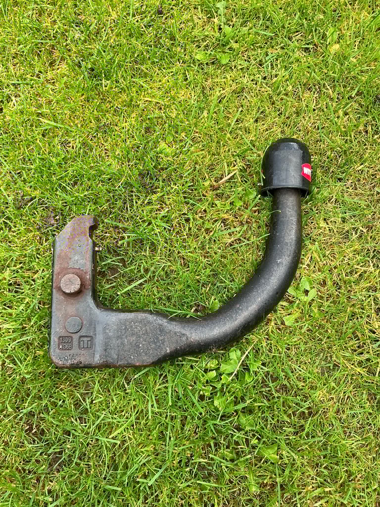 FORD MONDEO WITTER SWAN NECK TOWBAR