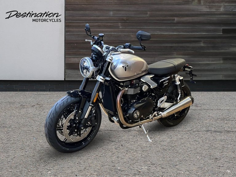 2025 Triumph Bonneville Speed Twin 1200 STANDARD COLOUR Petrol silver 6 Speed