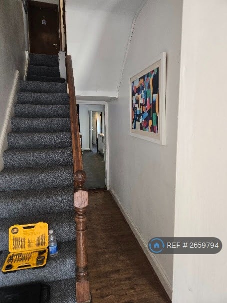 6 bedroom house in King Edward Road, Swansea, SA1 (6 bed) (#2659794)