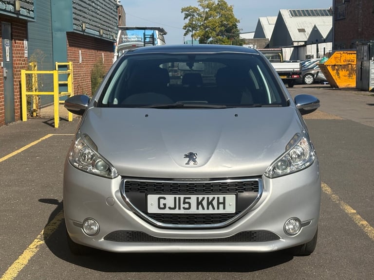 2015 Peugeot 208 1.2 VTi PureTech Style Hatchback 5dr Petrol Manual Euro 6 (82 ps) HATCHBACK Petr...