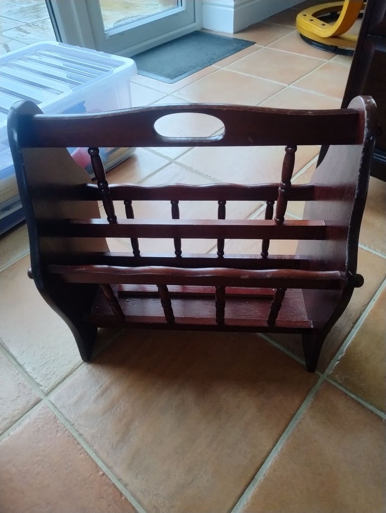 image for Magazine rack 