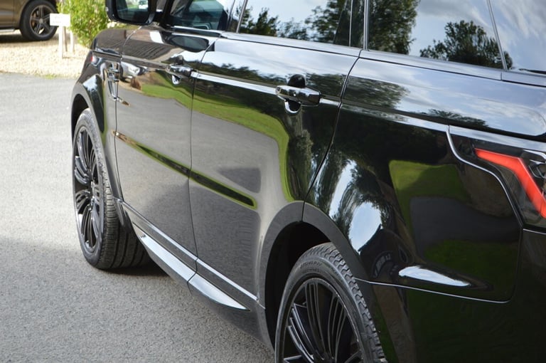 2022 Land Rover Range Rover Sport 3.0 D300 MHEV HSE Dynamic Black SUV 5dr Diesel Auto 4WD Euro 6 ...