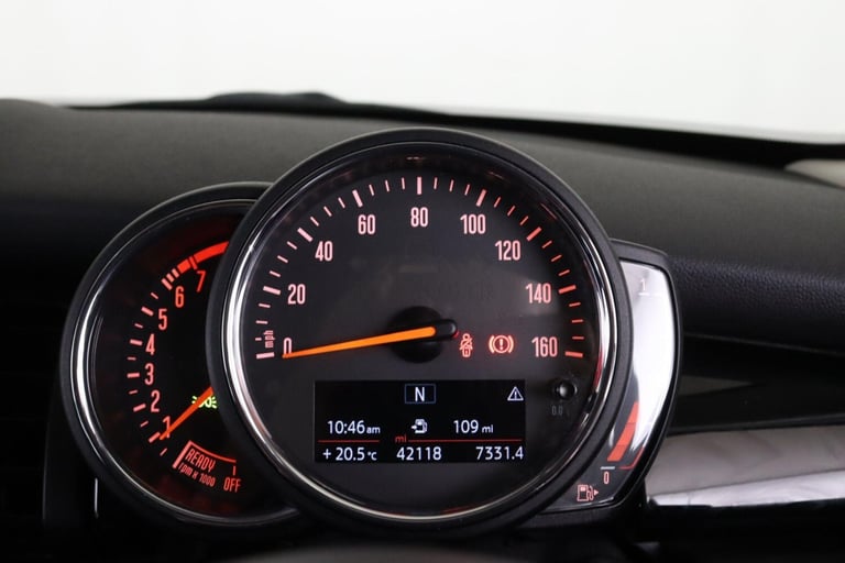 2020 MINI Hatch 1.5 One Classic Euro 6 (s/s) 5dr HATCHBACK Petrol Manual